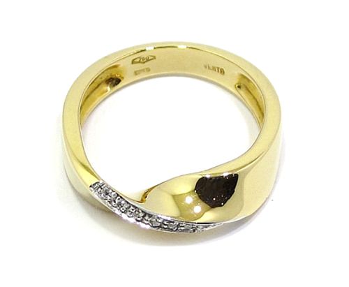 anillo oro amarillo diamantes