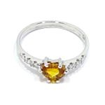 anillo oro blanco zafiro amarillo talla corazon diamantes