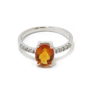Anillo oro blanco topacio imperial