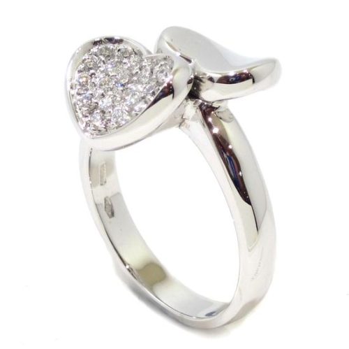 Anillo corazones con diamantes oro blanco