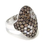 Anillo diamantes brown oval oro blanco