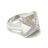 Anillo diamantes cuadrado piramide oro