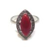 Anillo oro blanco con coral y diamantes