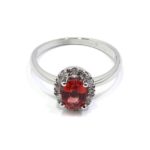 Anillo oro blanco zafiro padparadsha con brillantes