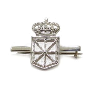 Aguja escudo Navarra 21mm de Plata