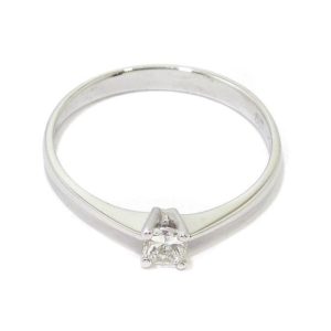 Anillo solitario oro blanco 18K con diamante princesa 0.19ct