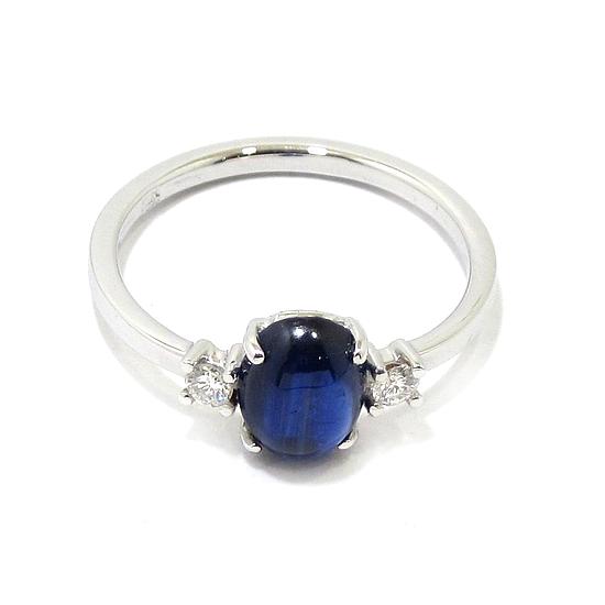 Anillo zafiro oval 2 diamantes oro blanco