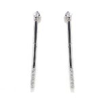 Pendientes barras largos 12 diamantes oro blanco