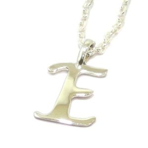 Colgante inicial E cadena plata