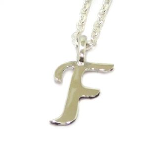 Colgante inicial F cadena plata
