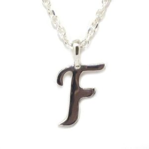 Colgante inicial F cadena plata