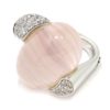 Anillo cuarzo rosa cabujon diamantes oro blanco
