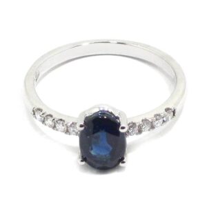 Anillo zafiro oval 8x6 diamantes oro