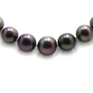 Collar 45 perlas tahitianas 9x12mm berenjena
