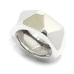 Anillo facetas triángulos plata 925